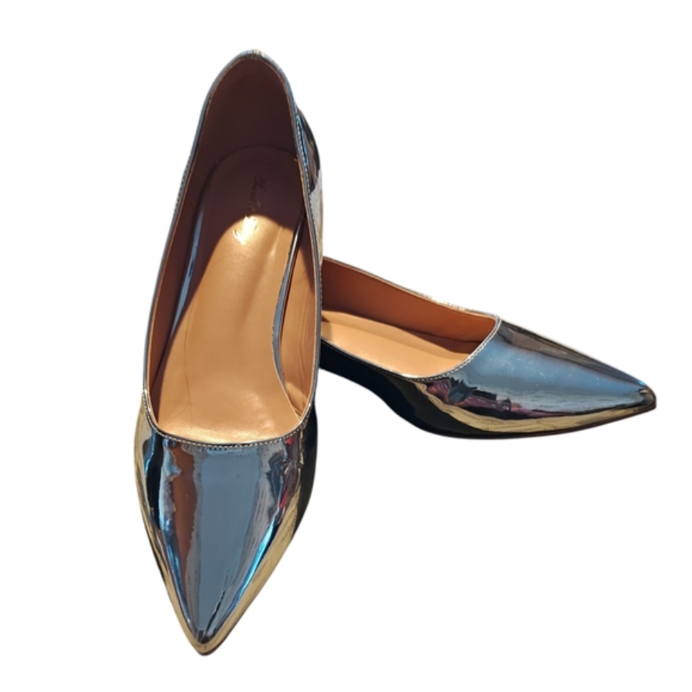 Elisabet Tang Elegant Silver Patent Women's Flats - 9.5 / NWOB